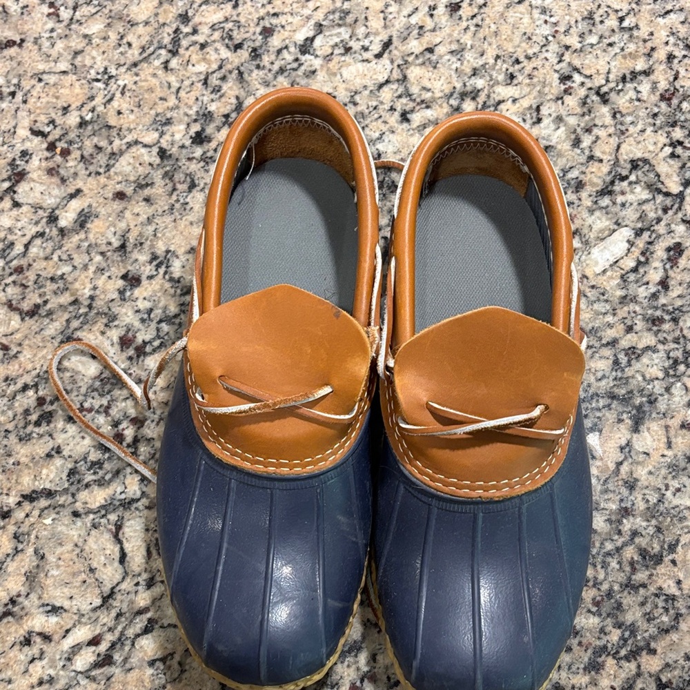 Women’s LL Bean low cut bean boots 11